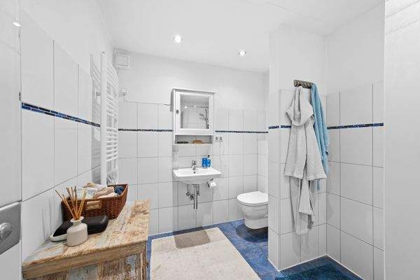 Badezimmer im Erdgeschoss