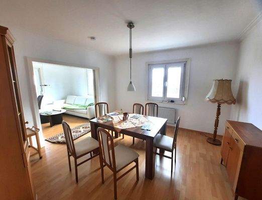 Wohn-/Essbereich 4,5-Zi-Wohnung 1. OG