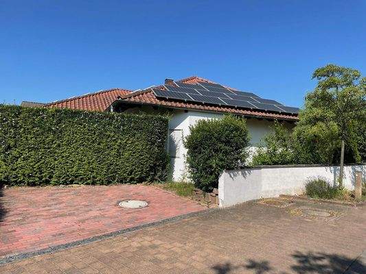 2 Stellplätze vor Terrasse