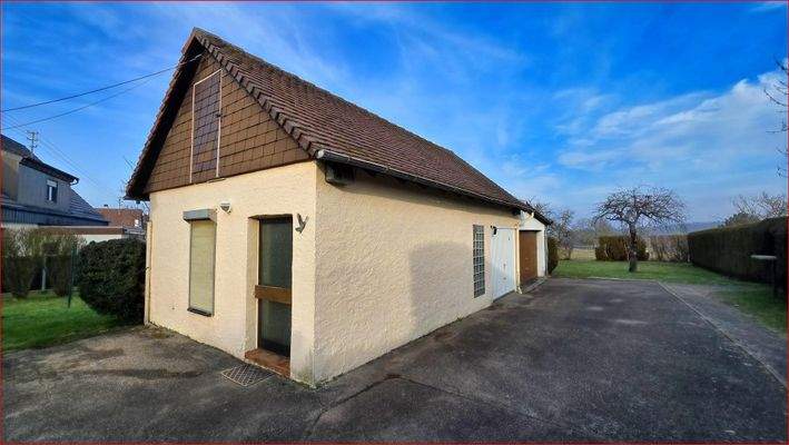 Hinterhaus mit 1 Zimmer