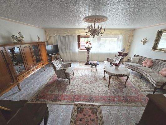 EG Wohnzimmer Bild 1.jpg