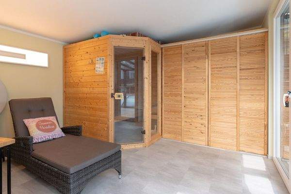 Sauna und Wellnessbereich