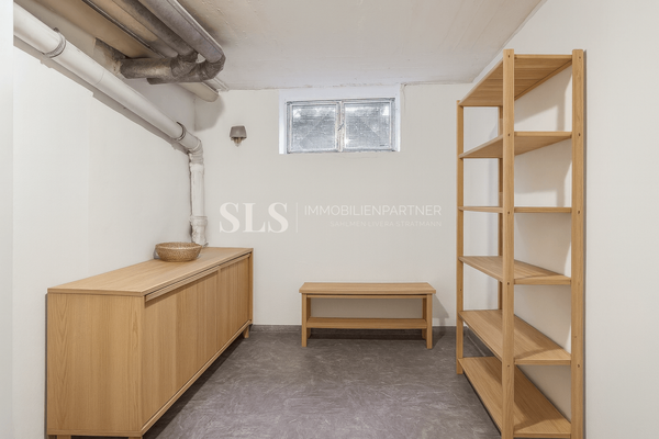 Keller (KI generiert - Einrichtungsbeispiel)