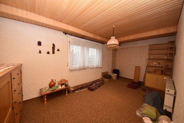 Schlafzimmer 2 von 2 EG