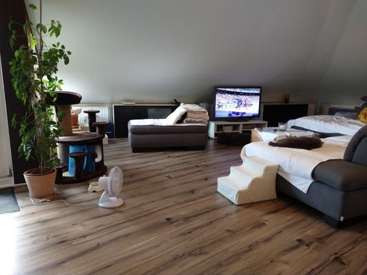 Wohnzimmer Bild 1