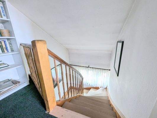 Treppenhaus vom DG ins EG