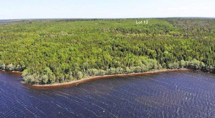 Cape Breton - Shaw Lake - 11,2 Hektar-Areal in her