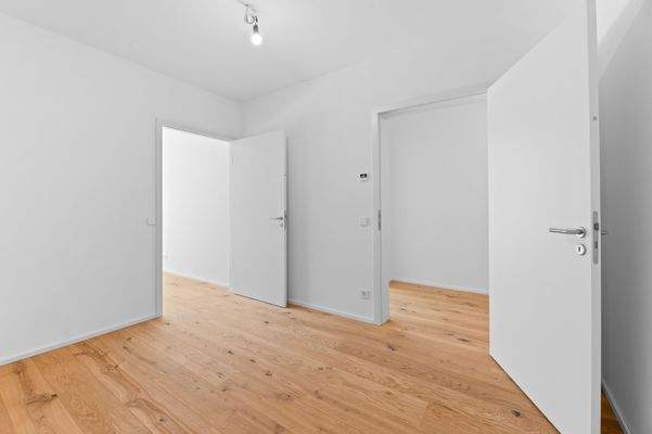 Ankleidezimmer / Büro