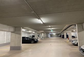 Tiefgaragenstellplatz