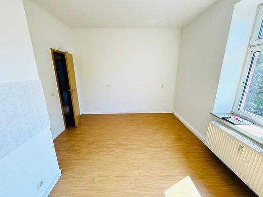 4efb3efd-6453-4175-818c-e6d78b964c61