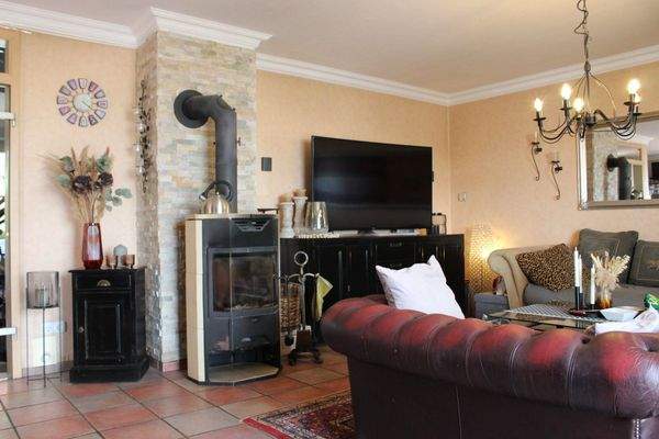 Wohnzimmer mit Kaminofen