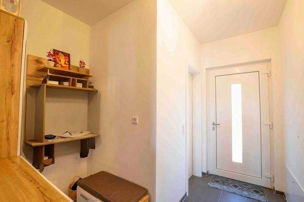 Eingangsbereich ((mit KI digital verändert)