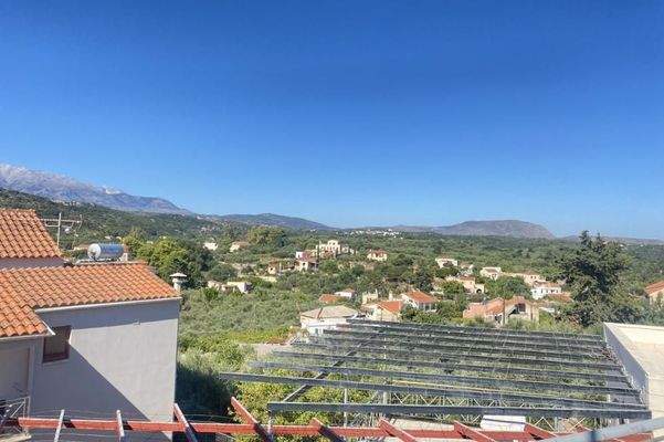Schöne Villa mit einem separaten zweiten Haus zum Verkauf in Gavalochori