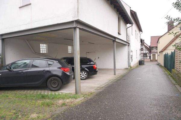 Seitenansicht_Einfahrt