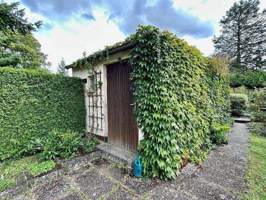 Kleine Gartenabstellkammer.JPG