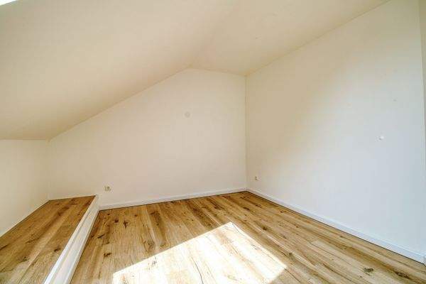 Arbeits-/Gästezimmer