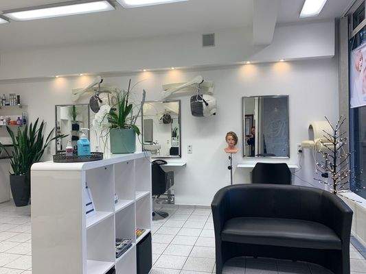 Ladenlokal - Friseursalon