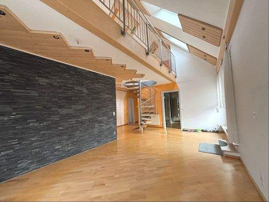 Essbereich mit Galerieblick