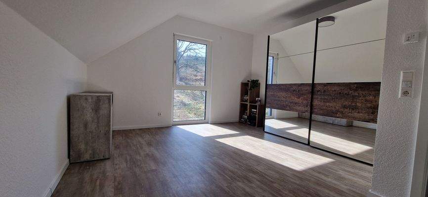 Zweites Schlafzimmer OG