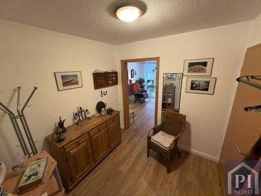 Direkter Durchgang ins Wohnzimmer