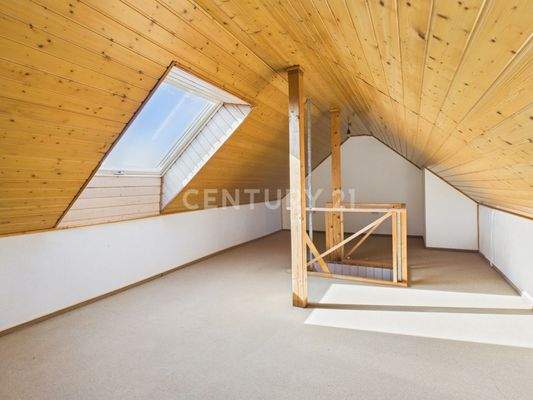 Nutzfläche im Spitzboden