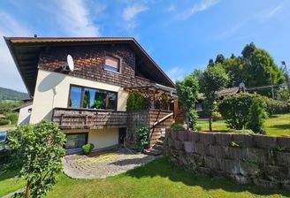 Haupthaus Westansicht