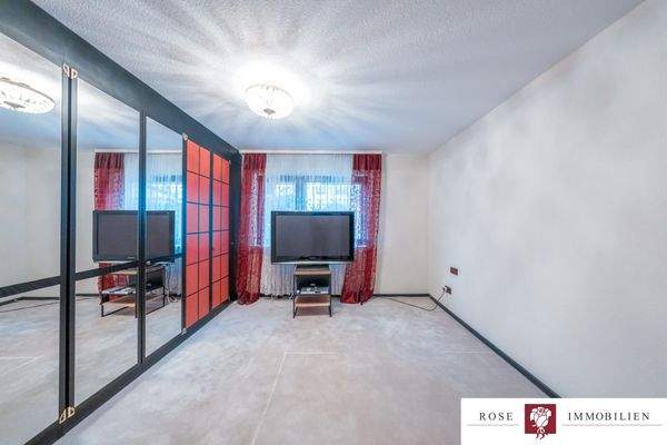 Schlafzimmer EG Bild 1