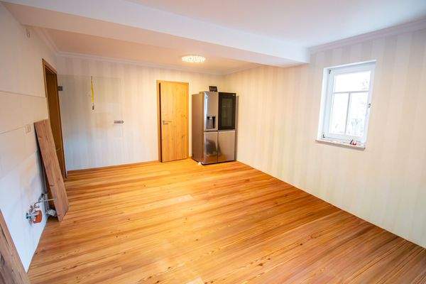 große Küche - Essbereich-2