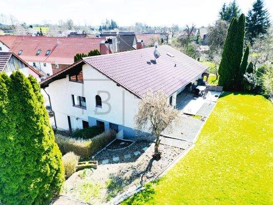 Drohnenansicht Garten