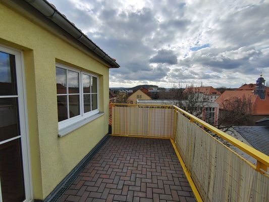 Balkon am Wohnzimmer 2 Beispielfoto.jpg