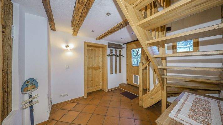 KITZIMMO-Historischen Anwesen mit 3.800 m² Grund in Ruhelage - Immobilien Jochberg.