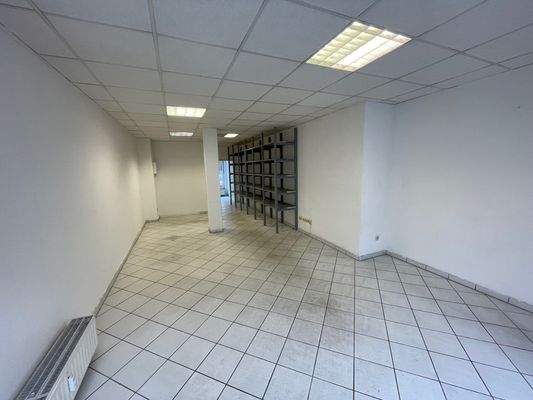 Blick innen, linke Hälfte, derzeitig frei