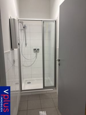 Buxera 25 Dusche
