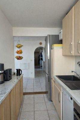 Küche - Flur