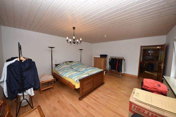 Nebengebäude OG Schlafen 1 von 3