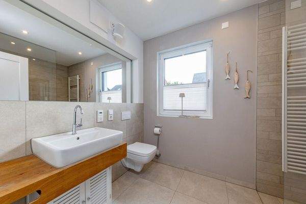 hochwertiges Duschbad