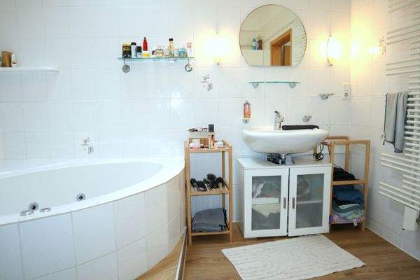 Tageslicht-Vollbad mit ...