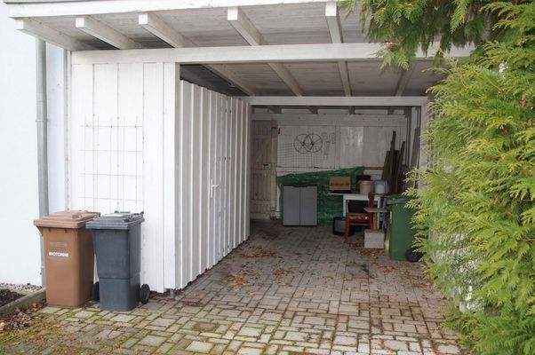 Carport mit Abstellraum