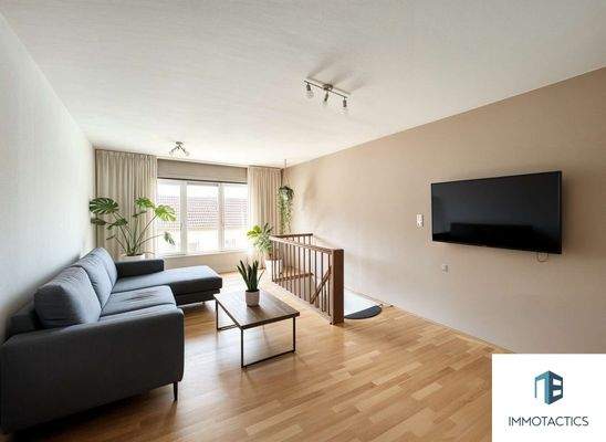 Wohnen OG Haus 2 - (KI generiert)