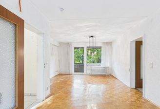 Großes Wohn-/ Esszimmer