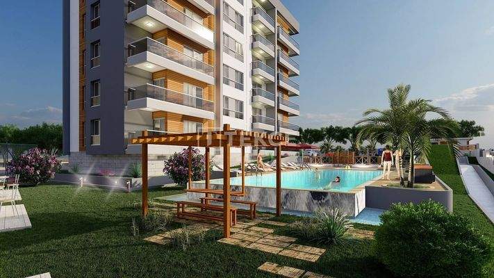 Flats near Arterial Road for sale in Antalya Altintas