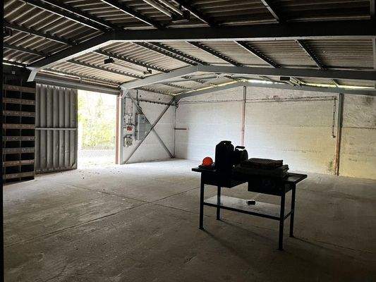 Kl. Halle - Gesamt ca. 650 m²