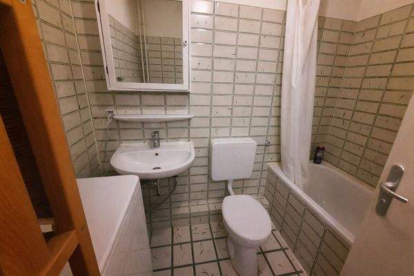 Badezimmer vor Bezug