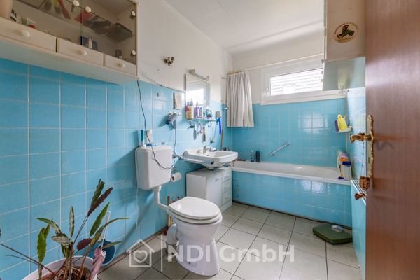 Badezimmer 1.1