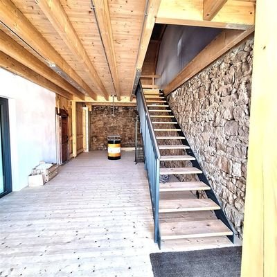 Treppe in die Hauptwohnräume