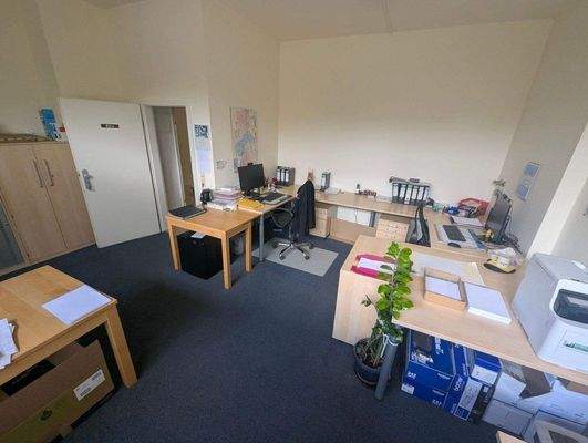Büro.jpg