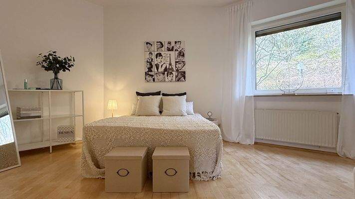 Blick ins Schlafzimmer