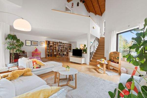 Ansicht Wohnbereich und Galerie