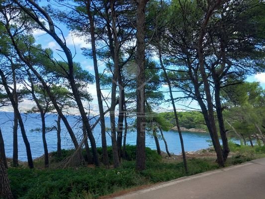 Naturidylle direkt am Meer auf Brač