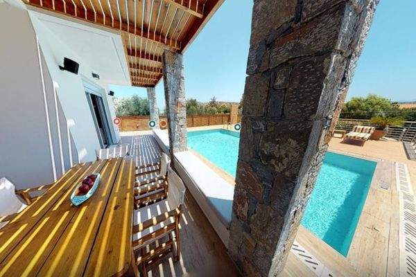 Kreta, Tsifliki: Umweltfreundliche Villa mit Pool, Garten und Whirlpool bei Elounda zu verkaufen